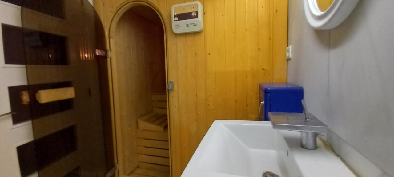 Chalet Con Piscina, Sauna Y Jacuzzi Cerca Del Mar A Media Hora De Bilbao Y Santander El Puente  Zewnętrze zdjęcie